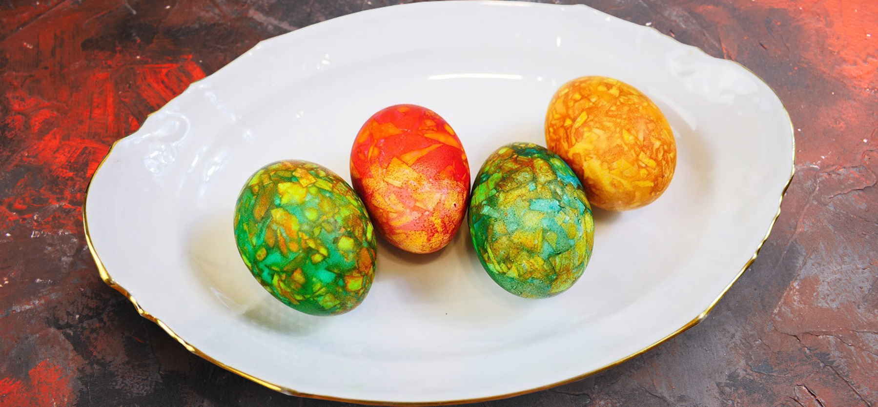 мармурові яйця із цибулинням і зеленкою