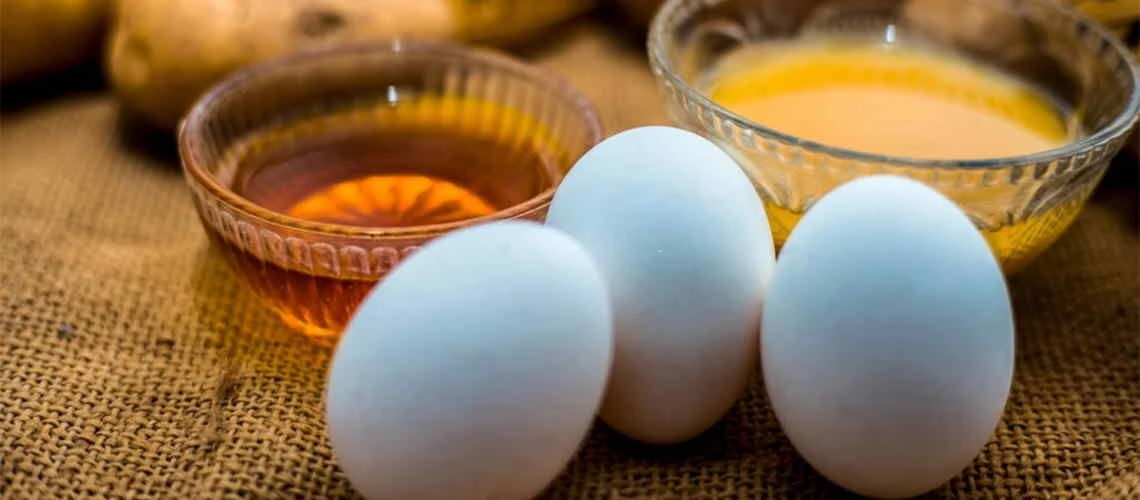 Рецепти яєчно-медових масок для оздоровлення волосся