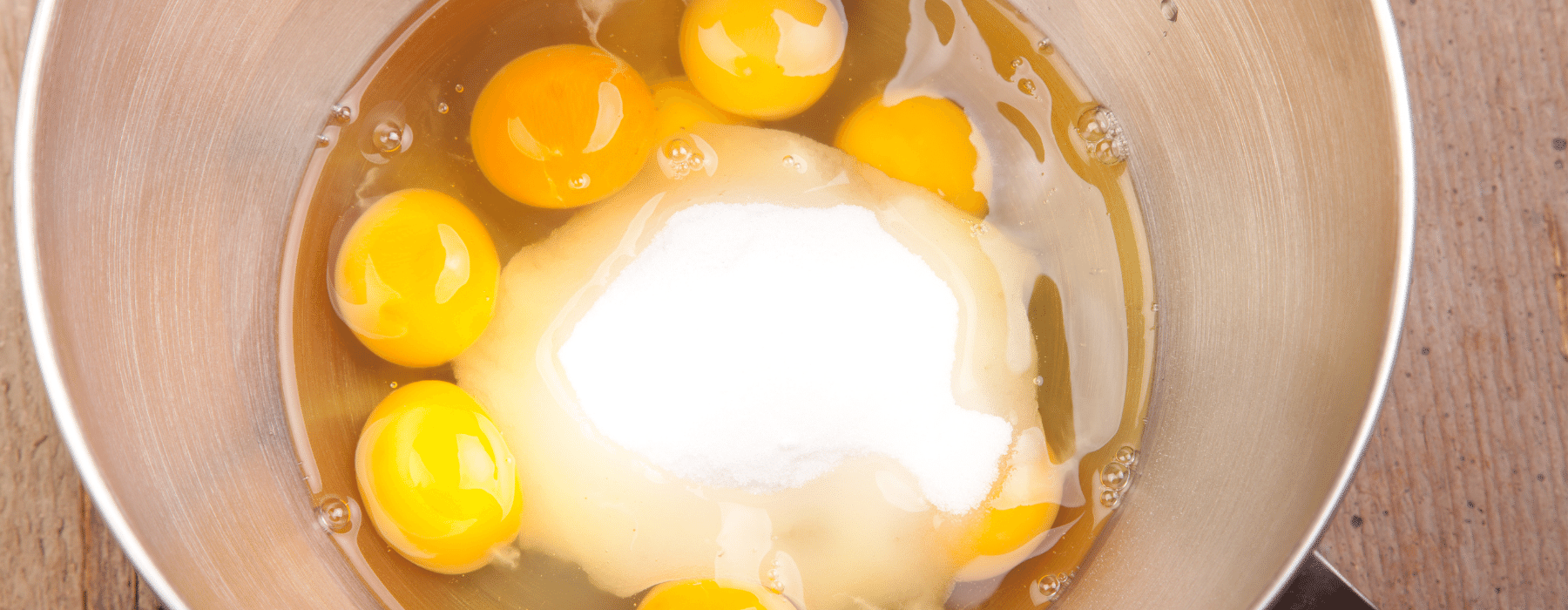яйца с сахаром для трещинок