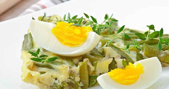 Лобио по-грузински с яйцом