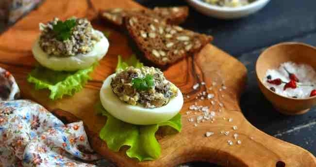 Яйца, фаршированные грибами яйца фаршированные с грибами