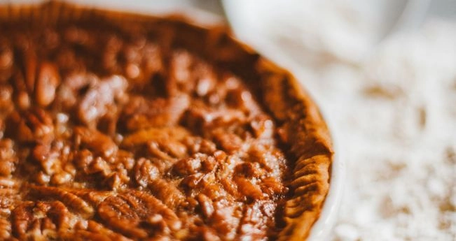 Ореховый пирог с изюмом Ореховый пирог