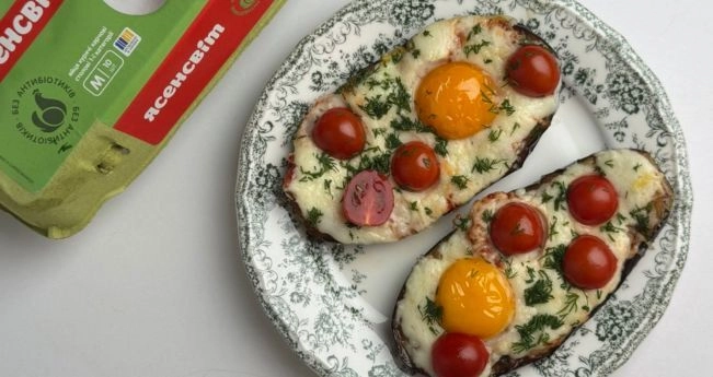 Баклажаны с яйцом, сыром и помидорами черри Баклажаны с яйцом и сыром